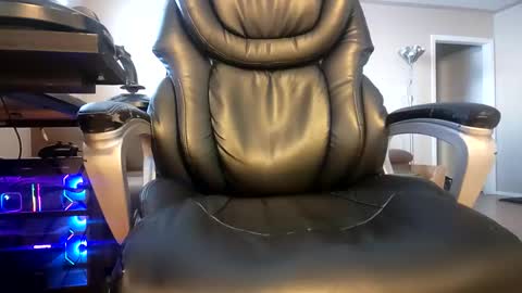 Snapshot of ginger603 chatting on 12/15/24, 10:04 ginger603 online show from 12/15/24, 10:04