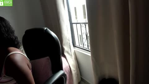 Snapshot of ginger_smil chatting on 01/19/25, 04:57 Diana online show from 01/19/25, 04:57