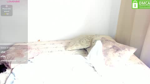 Snapshot of ginger_smil chatting on 01/27/25, 02:35 Diana online show from 01/27/25, 02:35