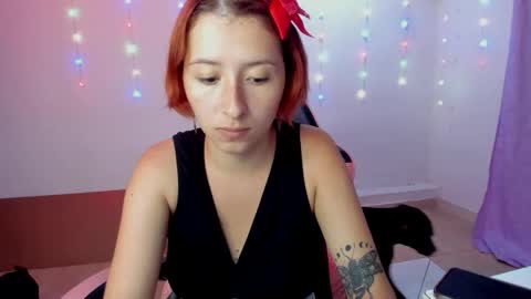 Snapshot of ginger_sweetty chatting on 12/31/24, 12:32 Ginger online show from 12/31/24, 12:32