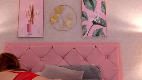 Ginger online show from 01/15/25, 07:34