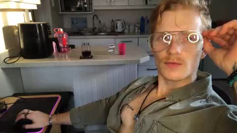 Jay online show from 09/10/25, 05:07