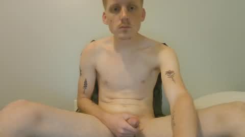 Snapshot of gingerbr3ad121 chatting on 10/09/25, 01:58 Gingerbr3ad121 online show from 10/09/25, 01:58