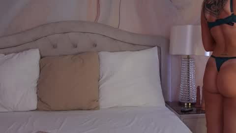 Snapshot of gingerellis chatting on 11/07/25, 05:18 Ginger online show from 11/07/25, 05:18