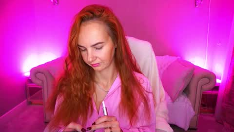 Snapshot of gingergazee chatting on 11/10/25, 07:29 GinegerGazee online show from 11/10/25, 07:29