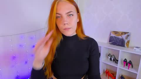gingerr_pie online show from 09/25/25, 06:55