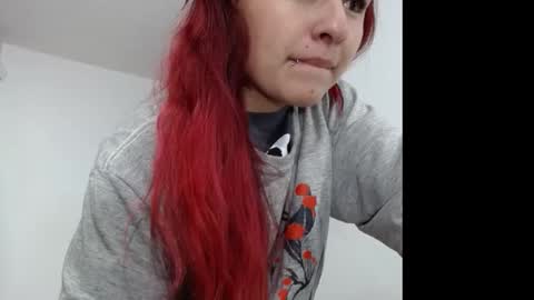 GinniWest  online show from 10/07/25, 05:59