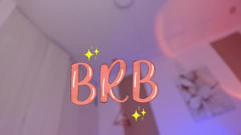 Snapshot of ginnywett chatting on 01/23/25, 03:54 Kendall online show from 01/23/25, 03:54