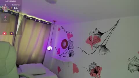 Kendall online show from 12/21/25, 01:07