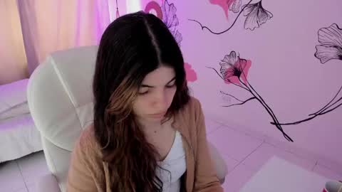 Kendall online show from 04/17/26, 01:58