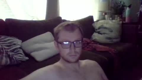 Snapshot of ginwood chatting on 02/22/25, 12:19 ginwood online show from 02/22/25, 12:19