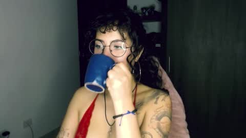 Snapshot of giny_bean chatting on 02/17/26, 09:39 giny_bean online show from 02/17/26, 09:39