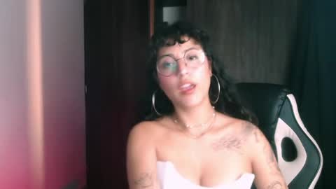 giny_bean online show from 05/26/26, 03:13