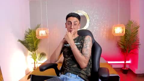 Gio Carangi online show from 05/15/26, 02:29