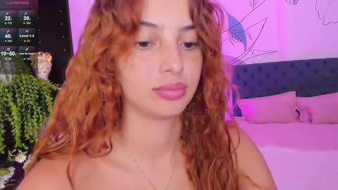 Snapshot of gio_palacios chatting on 02/15/25, 03:28 Gio online show from 02/15/25, 03:28