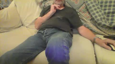 Snapshot of gioia2 chatting on 10/07/25, 07:27 big one online show from 10/07/25, 07:27