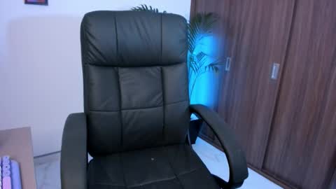 Gigi o Giorgi  online show from 09/25/25, 03:10