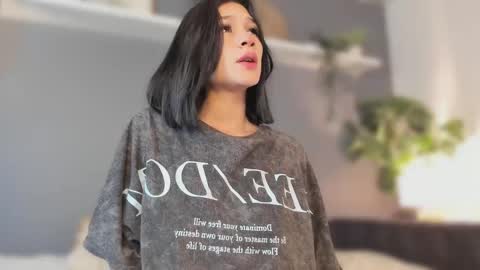  Gigi  online show from 03/01/25, 05:31