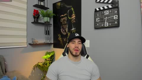 Snapshot of giorgio_leone2 chatting on 01/11/25, 06:03 Giorgio leone online show from 01/11/25, 06:03