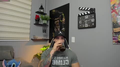 Snapshot of giorgio_leone2 chatting on 01/12/25, 12:07 Giorgio leone online show from 01/12/25, 12:07