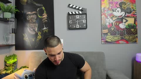 Snapshot of giorgio_leone2 chatting on 02/02/25, 08:41 Giorgio leone online show from 02/02/25, 08:41