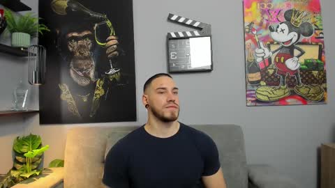 Snapshot of giorgio_leone2 chatting on 02/14/25, 05:57 Giorgio leone online show from 02/14/25, 05:57