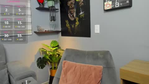 Snapshot of giorgio_leone2 chatting on 09/23/25, 12:13 Giorgio leone online show from 09/23/25, 12:13