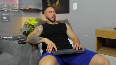 Snapshot of giorgio_leone2 chatting on 12/03/25, 06:39 Giorgio leone online show from 12/03/25, 06:39