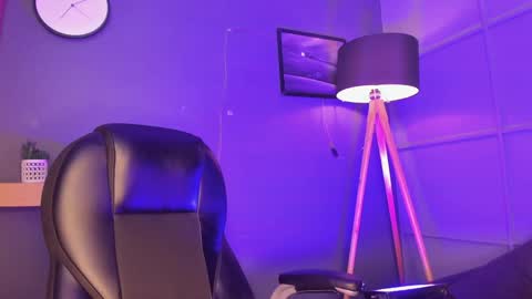 Giovanna  online show from 01/16/25, 07:28