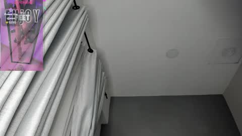 Giovanna  online show from 10/07/25, 05:48