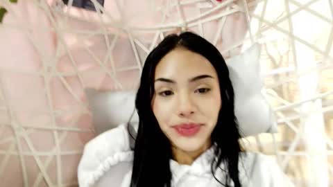 giovanna_oliveria online show from 02/16/26, 11:01