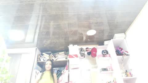 giovanna_oliveria online show from 03/23/26, 10:58