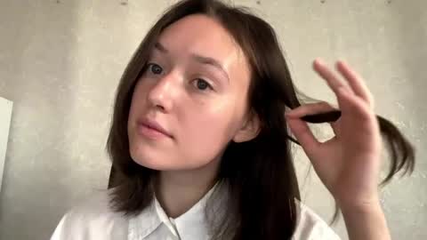 Melisa online show from 05/25/26, 01:11