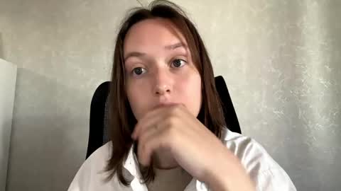 Melisa online show from 06/01/26, 04:03