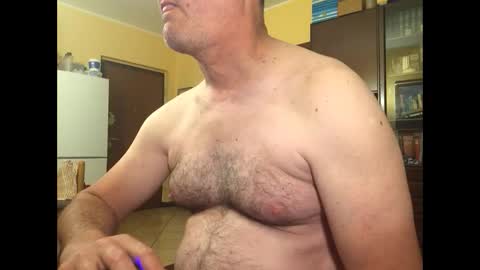 Snapshot of giovanni_1964 chatting on 06/04/26, 12:38 giovanni_1964 online show from 06/04/26, 12:38