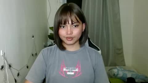 YOUR GIRL AXIE online show from 11/09/25, 10:13