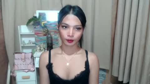 Snapshot of girl4u_aieshaxoxo chatting on 09/22/25, 12:18 Aisha online show from 09/22/25, 12:18