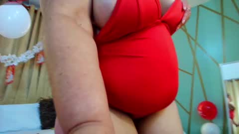 Snapshot of girl_amada chatting on 09/14/25, 02:49 Girl Amada online show from 09/14/25, 02:49