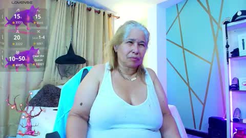 Snapshot of girl_amada chatting on 10/04/25, 08:56 Girl Amada online show from 10/04/25, 08:56