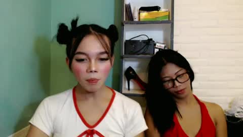 Snapshot of girl_amandaxoxo chatting on 06/20/26, 01:30 Amanda online show from 06/20/26, 01:30