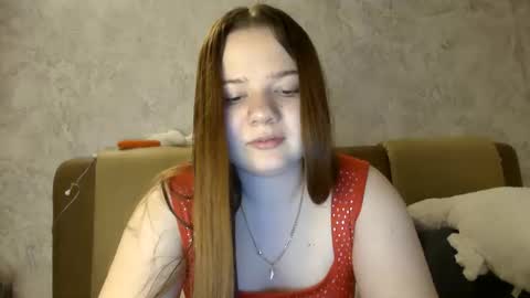 girl_cute07 online show from 04/18/26, 11:27