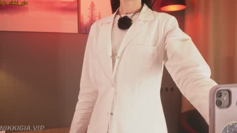 Nikki online show from 03/13/26, 04:35