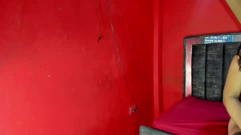 Snapshot of girl_mature_sex chatting on 11/19/25, 01:44 girl_mature_sex online show from 11/19/25, 01:44