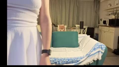 Snapshot of girlfrend10 chatting on 01/13/26, 03:28 Girlfriend online show from 01/13/26, 03:28