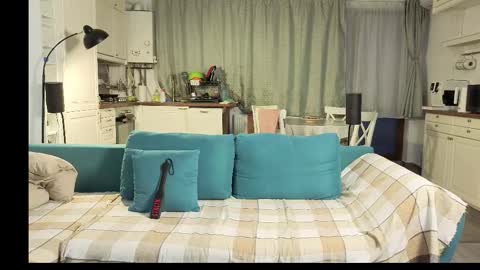 Snapshot of girlfrend10 chatting on 01/19/26, 03:27 Girlfriend online show from 01/19/26, 03:27