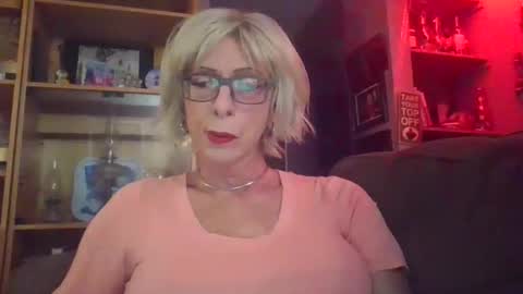 Girlinrock online show from 11/15/25, 01:58