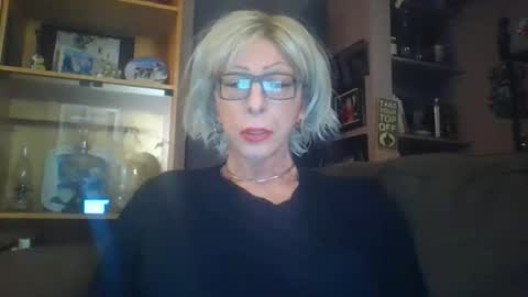 Girlinrock online show from 02/16/26, 01:35