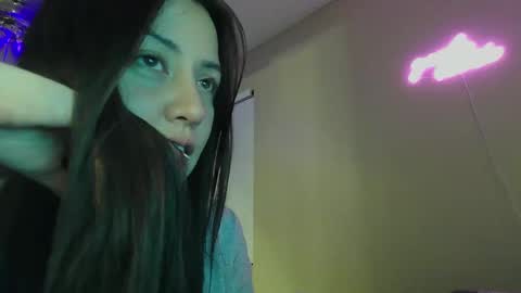 Jasmine online show from 11/02/25, 12:07