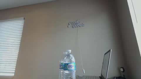 Jasmine online show from 11/03/25, 12:13