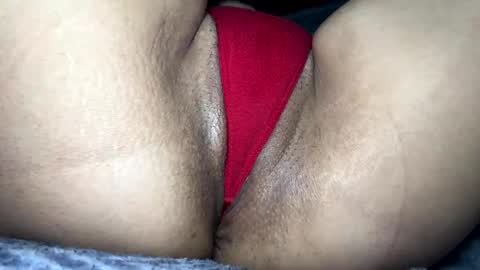 Snapshot of girlnxtdoorxx77 chatting on 01/18/25, 05:10 Mami Rica online show from 01/18/25, 05:10